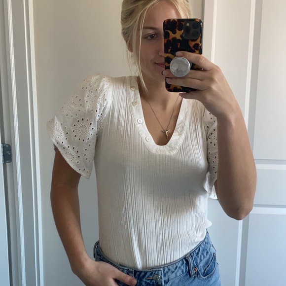 ANTHROPOLOGIE cream puff sleeve top - Picture 2 of 8